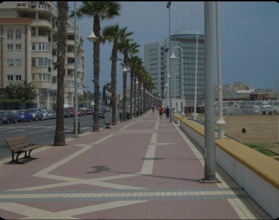 Apartmán El Mirador De La Playa Melilla Exteriér fotografie